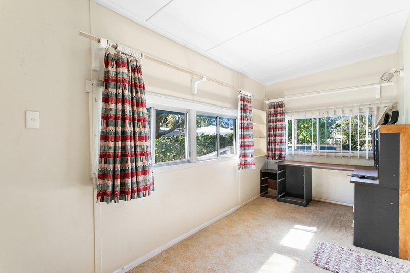 Photo - 18 Spring Street, Deception Bay QLD 4508 - Image 11