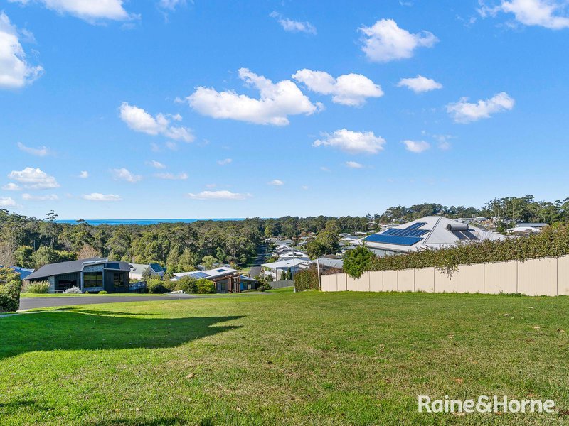 Photo - 18 Springfield Drive, Mollymook NSW 2539 - Image 8