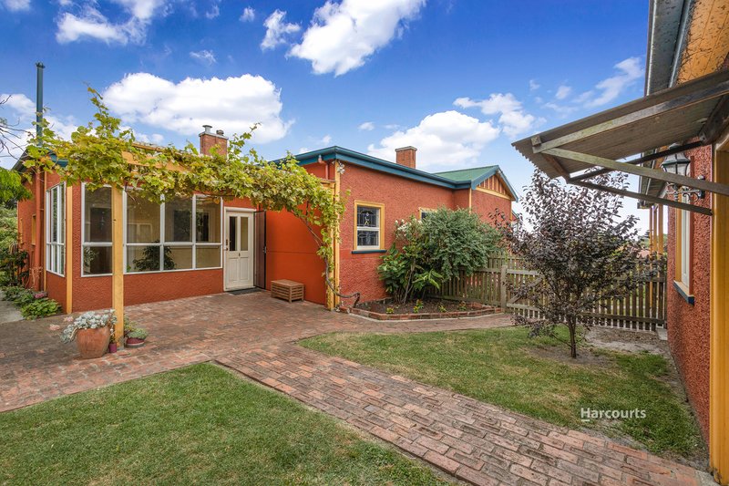 Photo - 18 Stanley Street, Ulverstone TAS 7315 - Image 2