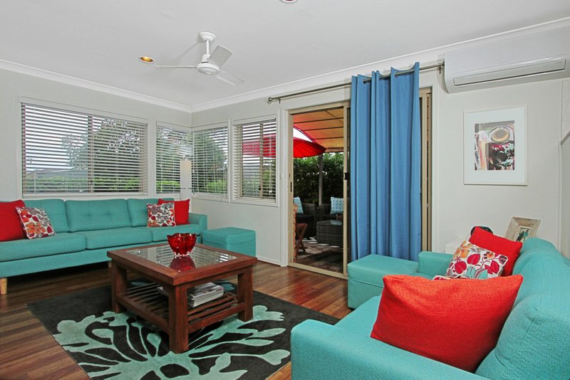 Photo - 18 Stanton Drive, Ulladulla NSW 2539 - Image 3