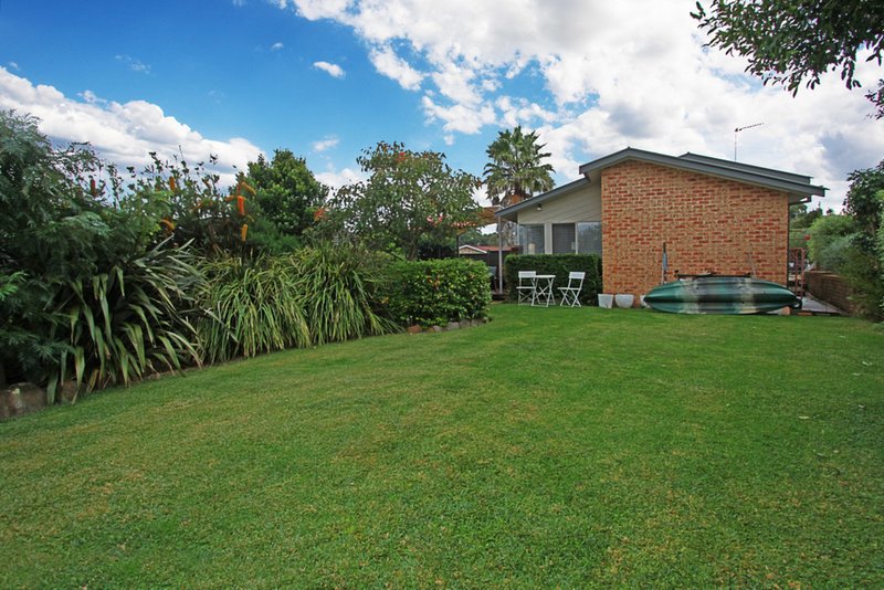 Photo - 18 Stanton Drive, Ulladulla NSW 2539 - Image 8