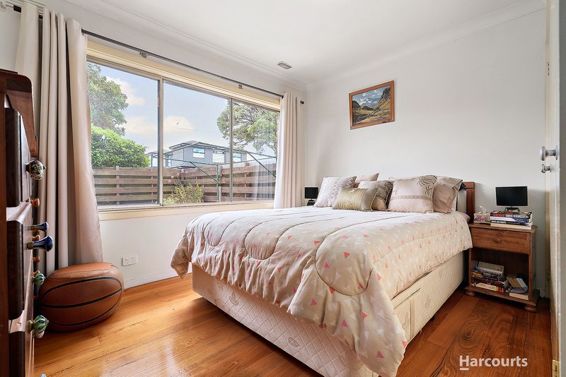 Photo - 1/8 State Street, Oakleigh East VIC 3166 - Image 4