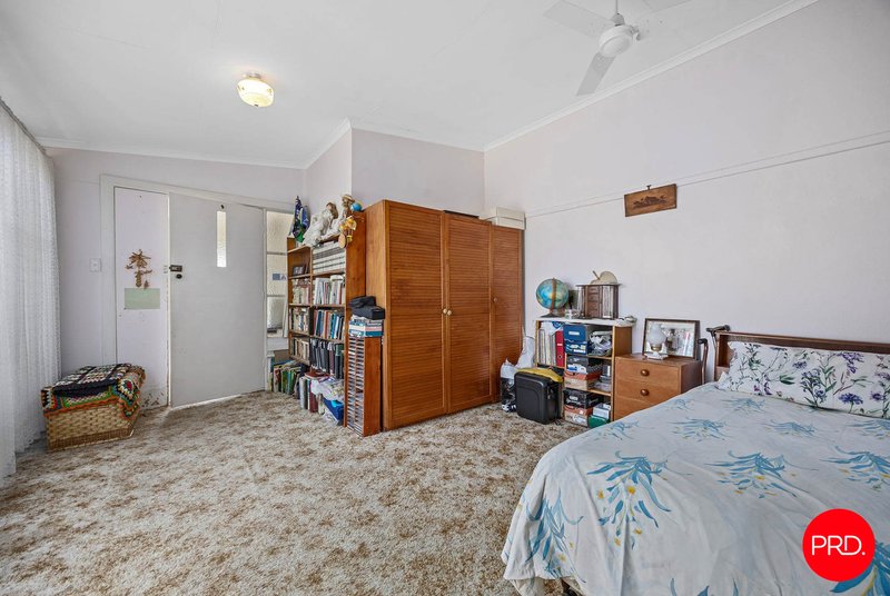 Photo - 18 Sternberg Street, Kennington VIC 3550 - Image 7