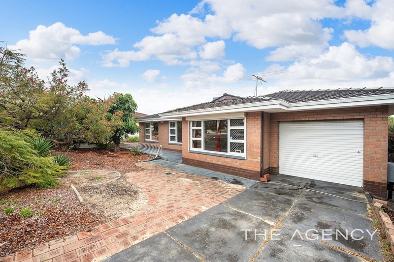 18 Stonehouse Crescent, Bentley WA 6102