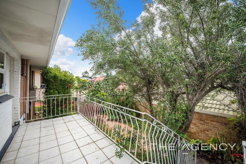 Photo - 18 Stonehouse Crescent, Bentley WA 6102 - Image 6