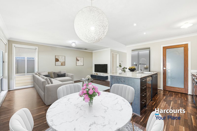 Photo - 18 Stringybark Street, Ropes Crossing NSW 2760 - Image 5