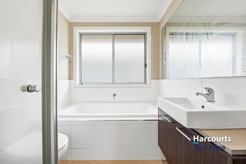 Photo - 18 Stringybark Street, Ropes Crossing NSW 2760 - Image 13
