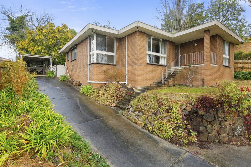 18 Stuart Road, Lilydale VIC 3140