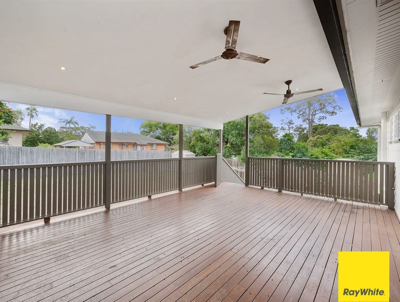 Photo - 18 Stuart Street, Woodridge QLD 4114 - Image 5