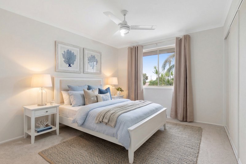 Photo - 1/8 Sun Court, Banksia Beach QLD 4507 - Image 8