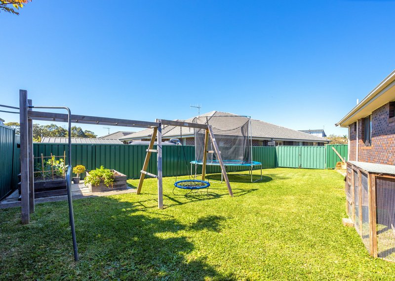 Photo - 18 Suni Drive, Old Bar NSW 2430 - Image 15