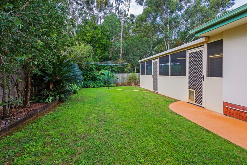 Photo - 18 Sunningdale Drive, Redland Bay QLD 4165 - Image 12