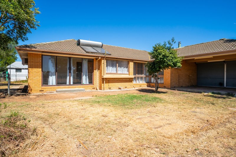 Photo - 18 Sunnyside Crescent, Walla Walla NSW 2659 - Image 12