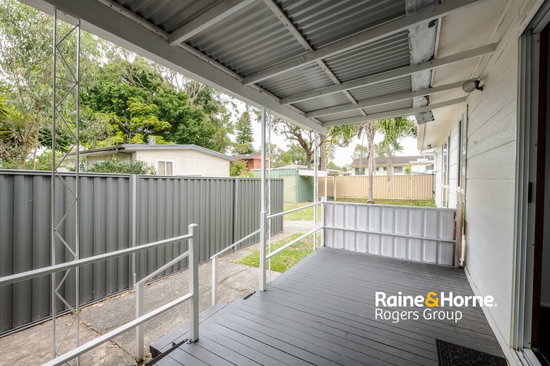 Photo - 18 Sunrise Avenue, Budgewoi NSW 2262 - Image 14