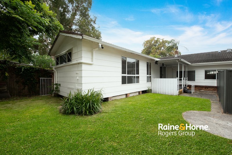 Photo - 18 Sunrise Avenue, Budgewoi NSW 2262 - Image 15