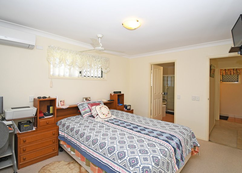 Photo - 18 Sunrise Crescent, Burrum Heads QLD 4659 - Image 20