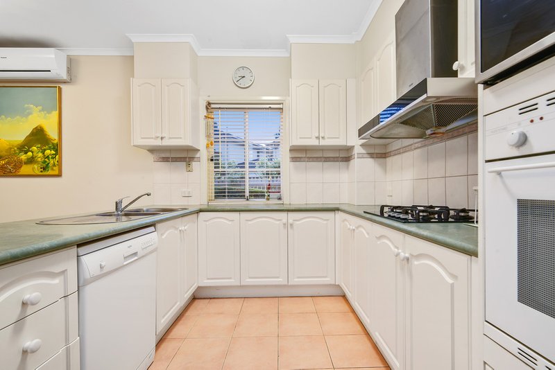 Photo - 18 Sunrise Crescent, Templestowe Lower VIC 3107 - Image 5