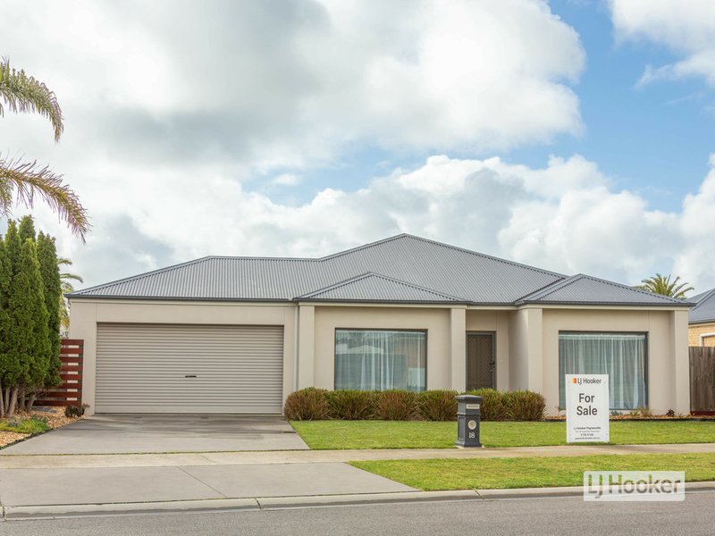 18 Sunset Boulevard, Paynesville VIC 3880