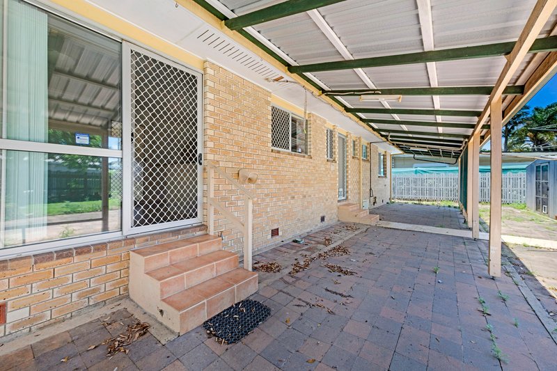 Photo - 18 Sunset Drive, Thabeban QLD 4670 - Image 13