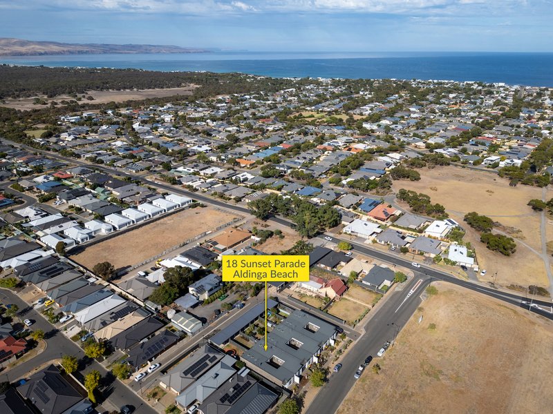 Photo - 18 Sunset Parade, Aldinga Beach SA 5173 - Image 20