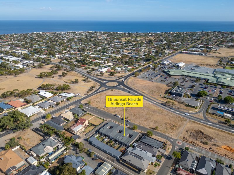 Photo - 18 Sunset Parade, Aldinga Beach SA 5173 - Image 25