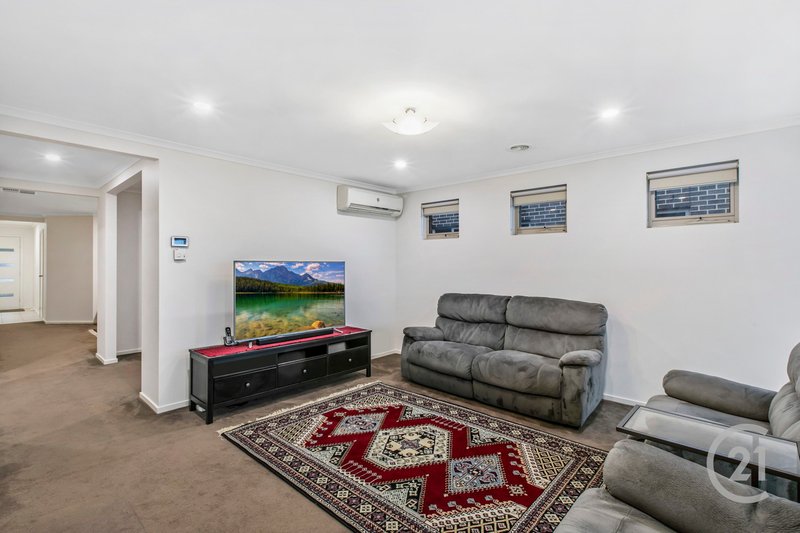 Photo - 18 Superior Waters, Pakenham VIC 3810 - Image 7