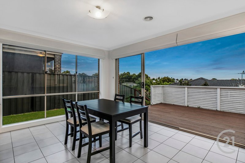 Photo - 18 Superior Waters, Pakenham VIC 3810 - Image 10