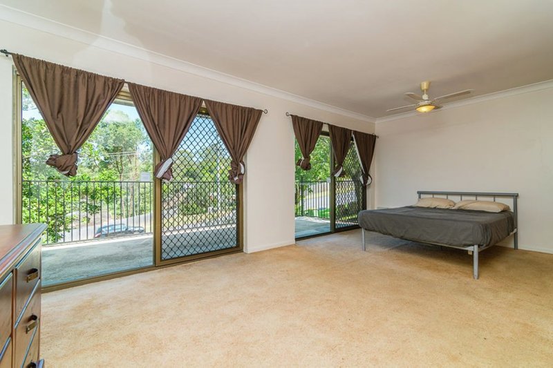 Photo - 18 Surrey Road, Bellbird Park QLD 4300 - Image 5