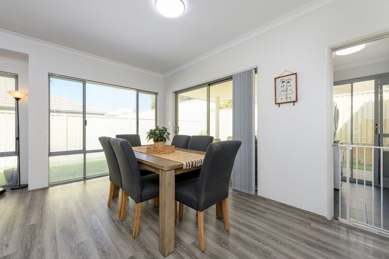 Photo - 18 Tallon Loop, Baldivis WA 6171 - Image 7