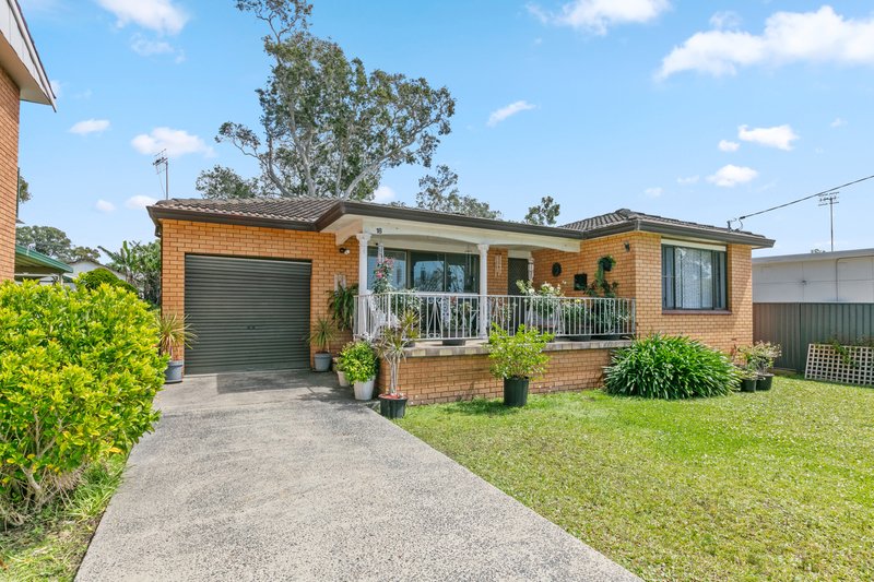 18 Taloma Street, Gorokan NSW 2263