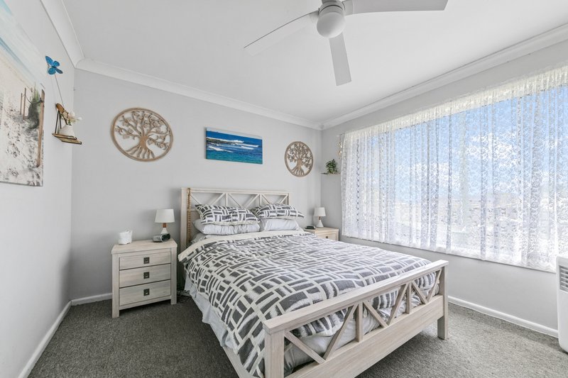 Photo - 18 Taloma Street, Gorokan NSW 2263 - Image 6