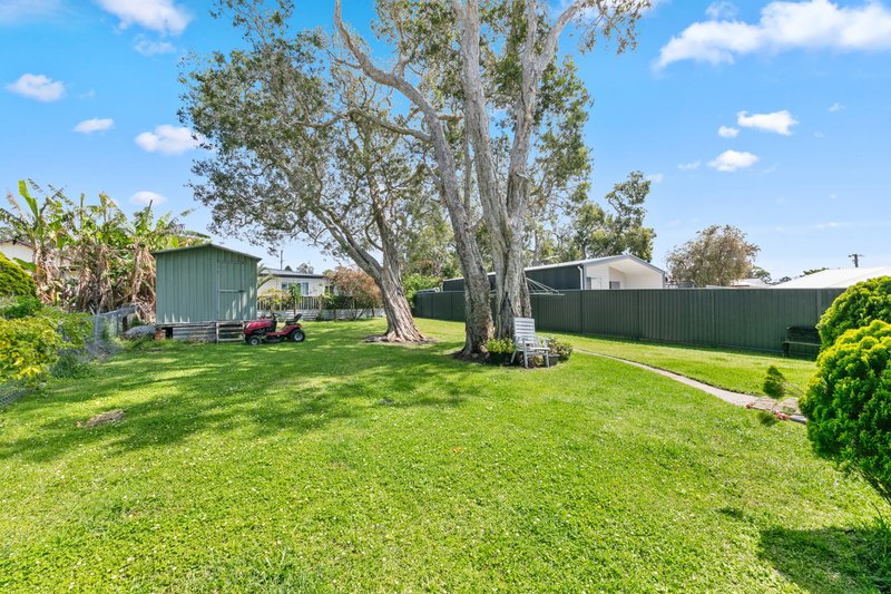 Photo - 18 Taloma Street, Gorokan NSW 2263 - Image 8