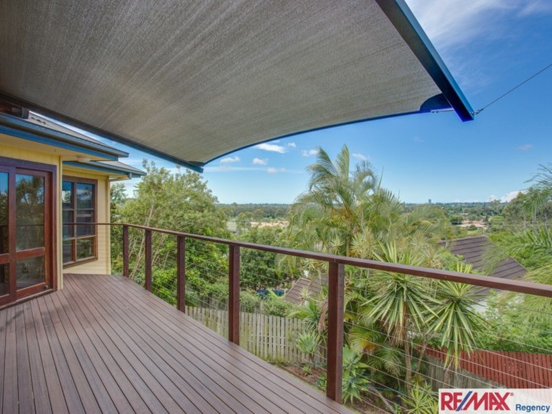 18 Tara Terrace, Carrara QLD 4211