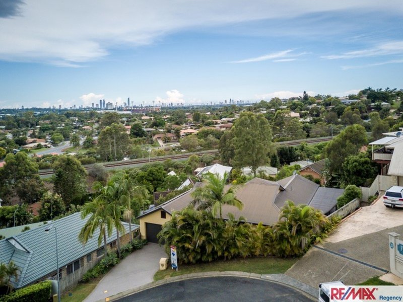 Photo - 18 Tara Terrace, Carrara QLD 4211 - Image 18