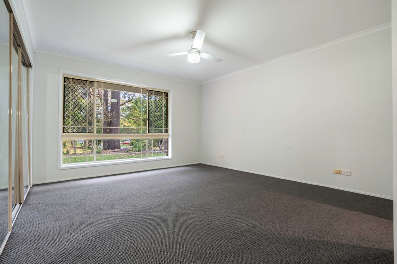 Photo - 18 Tarragon Place, Forest Lake QLD 4078 - Image 8