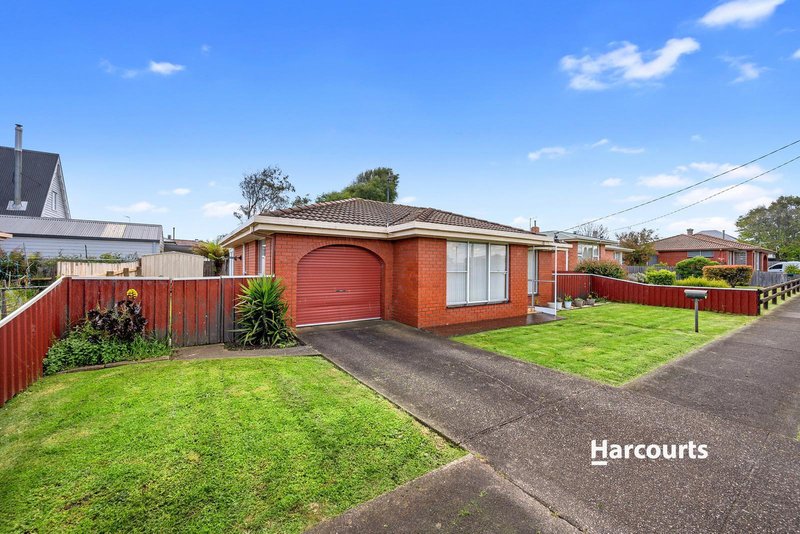 Photo - 18 Tasman Street, Devonport TAS 7310 - Image 3