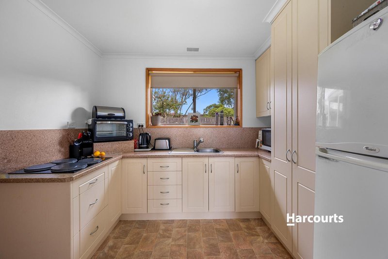 Photo - 18 Tasman Street, Devonport TAS 7310 - Image 5