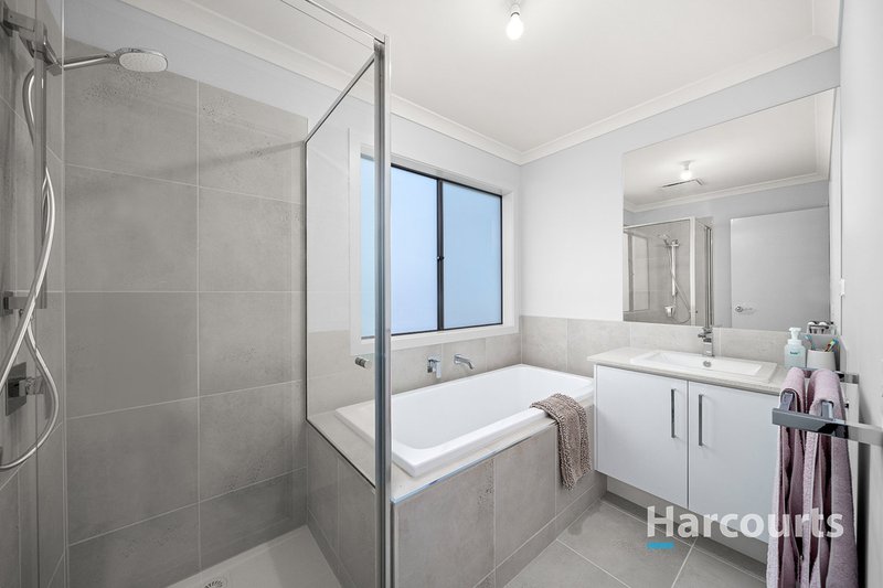 Photo - 18 Tassell Drive, Warragul VIC 3820 - Image 11