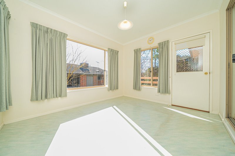 Photo - 18 Telford Drive, Berwick VIC 3806 - Image 6