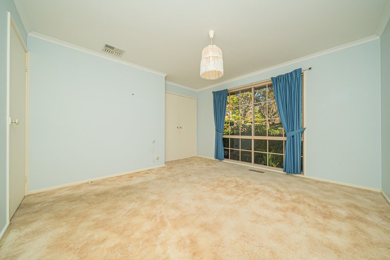 Photo - 18 Telford Drive, Berwick VIC 3806 - Image 9