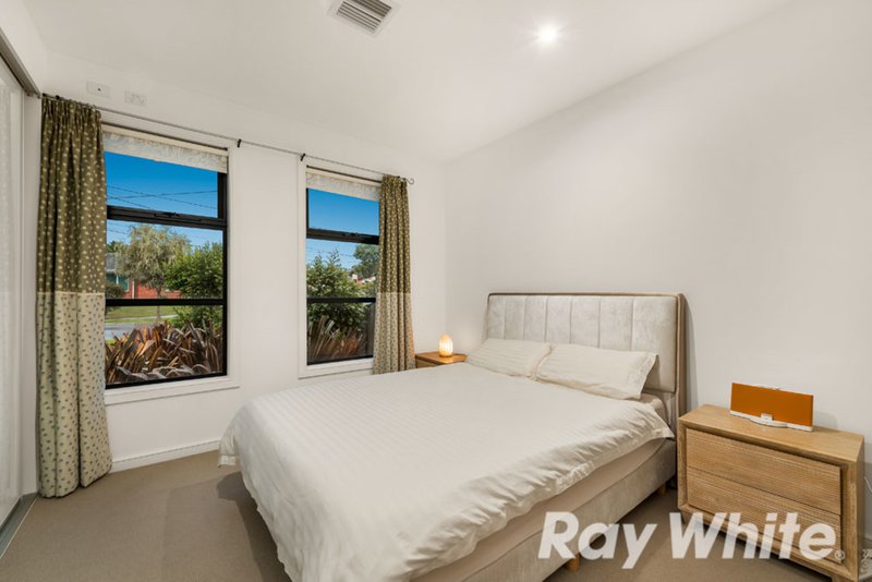 Photo - 1/8 Tennyson Court, Mulgrave VIC 3170 - Image 6