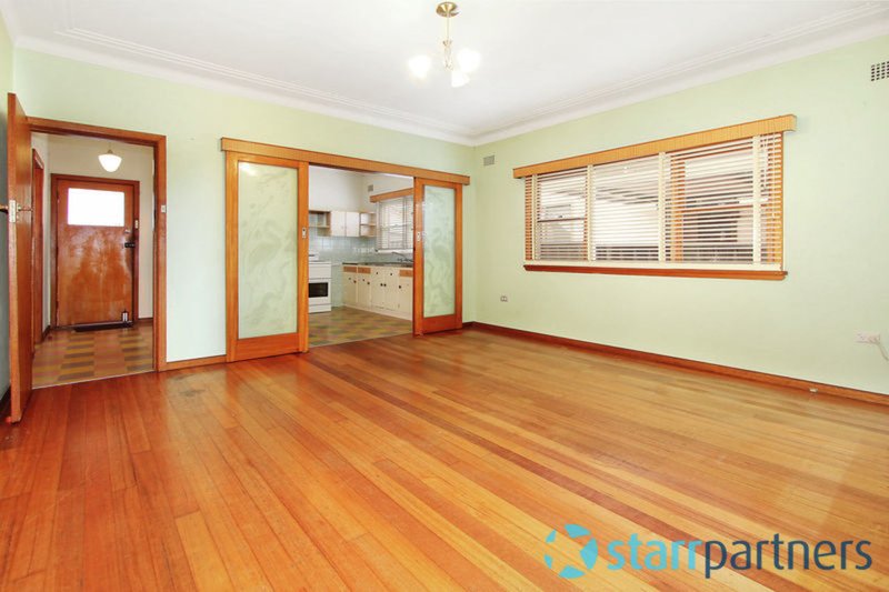 Photo - 18 Terrene St , Regents Park NSW 2143 - Image 5