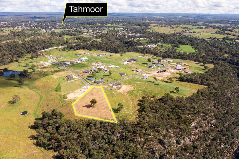 Photo - 18 The Acres Way, Tahmoor NSW 2573 - Image 4