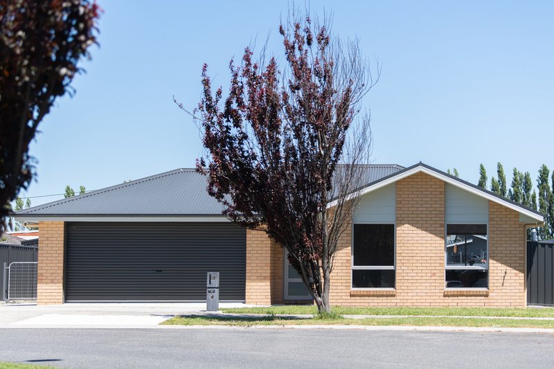 18 The Avenue, Latrobe TAS 7307