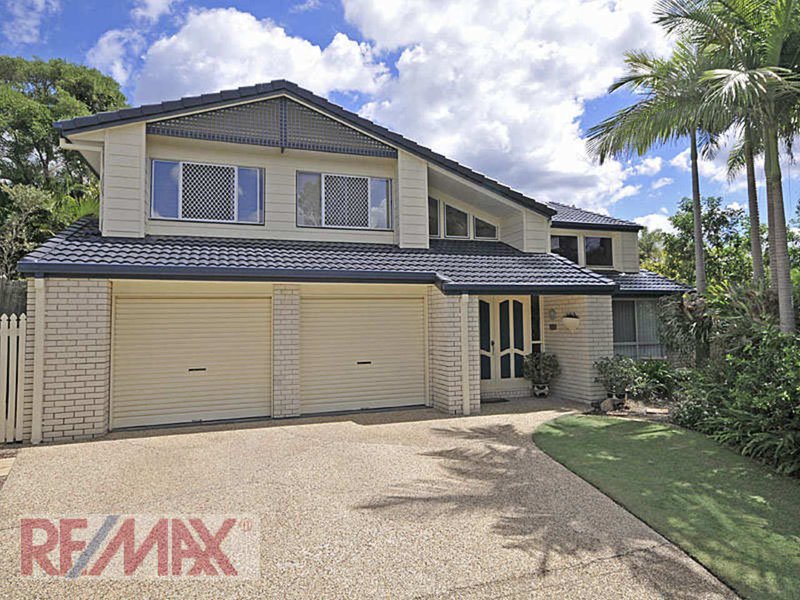 Photo - 18 The Boulevard, Albany Creek QLD 4035 - Image 3