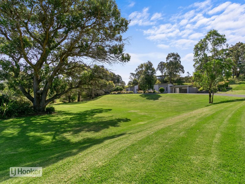 Photo - 18 The Fields , Metung VIC 3904 - Image 17