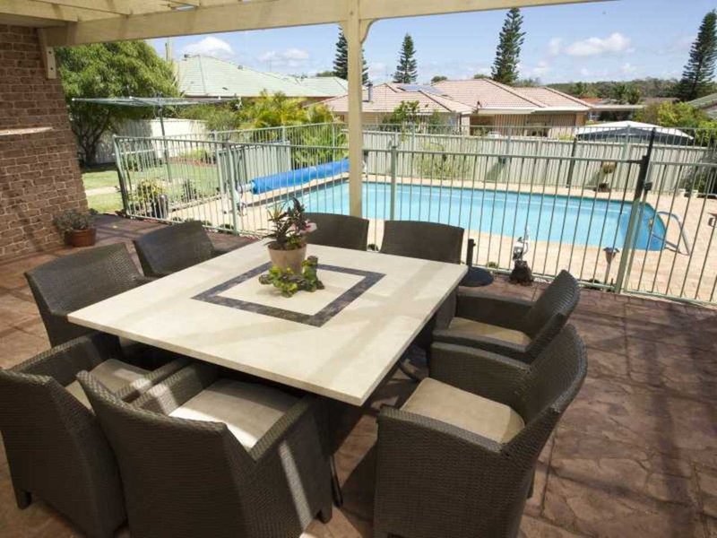 Photo - 18 The Mews, Forster NSW 2428 - Image 4