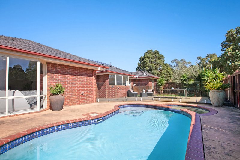 Photo - 18 The Terrace, South Morang VIC 3752 - Image 3