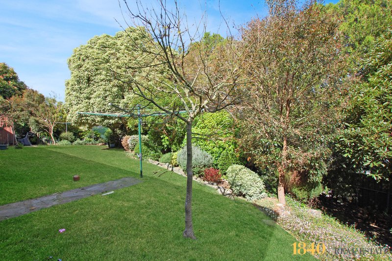 Photo - 18 Third Avenue, Bridgewater SA 5155 - Image 11