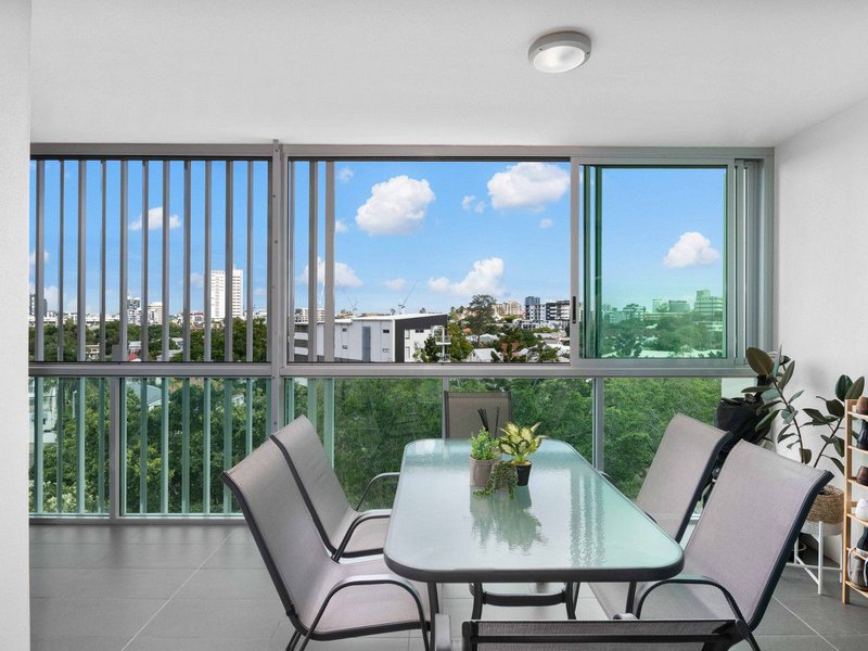 Photo - 18 Thorn Street, , Kangaroo Point QLD 4169 - Image 4